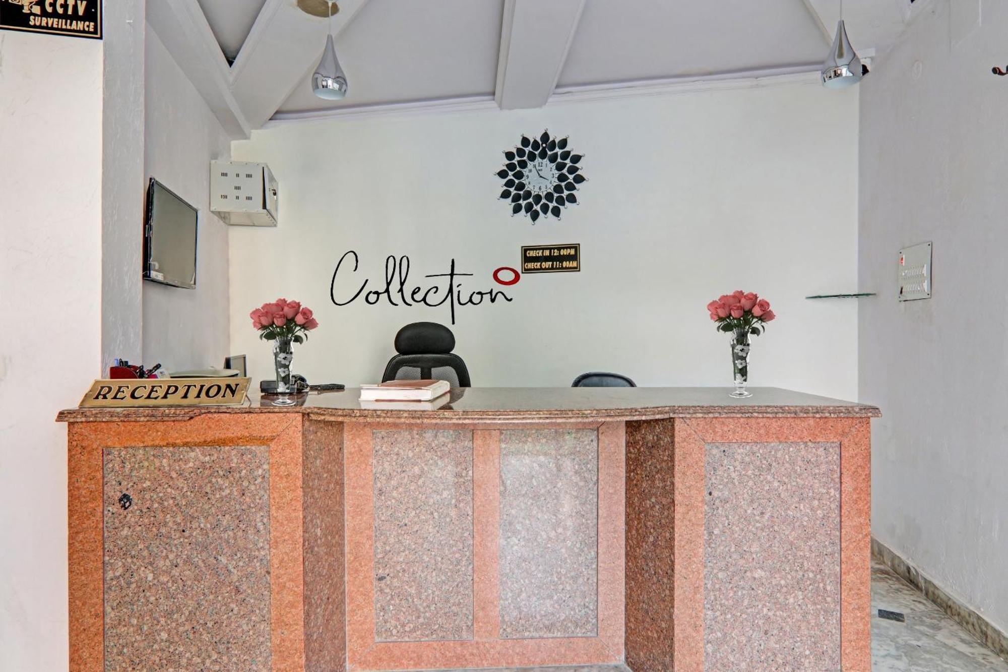 Collection O Premier Near Hazratganj Hotel Лакнау Екстериор снимка